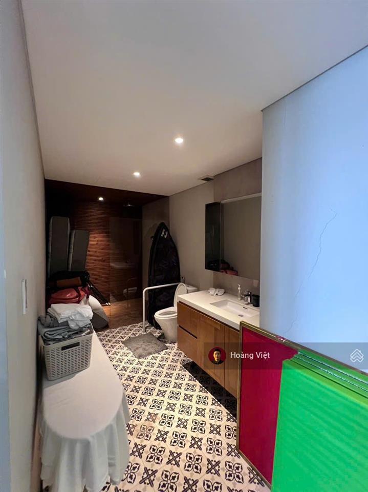 Chủ gửi bán duplex vinhomes central park central 2, 270m2, full nội thất, giá 50 tỷ bp, suất spa