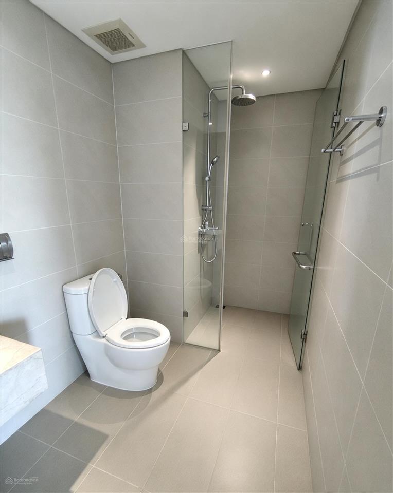 Chủ gửi bán gấp diamond island căn 2pn view sông, giá 8,5 tỷ