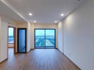 Cần bán chcc viva plaza  2pn 1wc 3.3tỷ 0941 261 ***