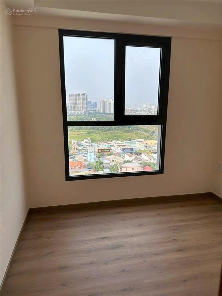 Cho thuê chcc viva 2pn có rèm 2 máy lạnh 9tr 0941 261 ***