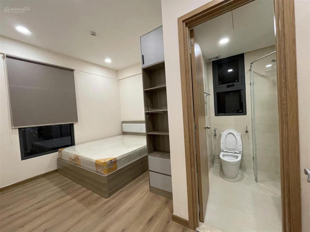 Cho thuê chcc viva plaza 2pn full 11,5tr  0941 261 ***