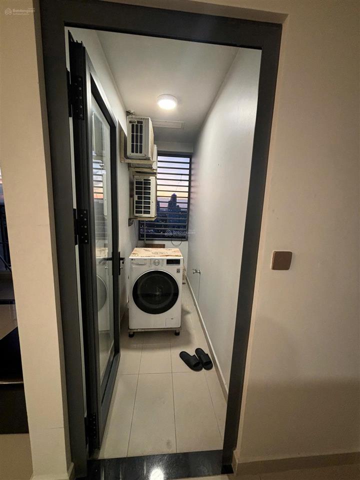 Cho thuê chcc q7 boulevard 2pn2wc full 12,5tr  0941 261 ***