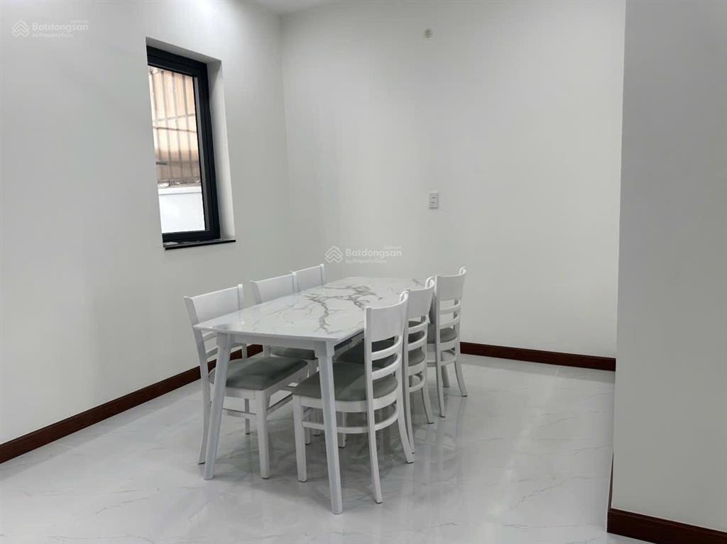 Cho thuê nhà phố nguyên căn sun casa central, giá chỉ 15 triệu/tháng, chìa khoá sẵn sàng nhiều căn