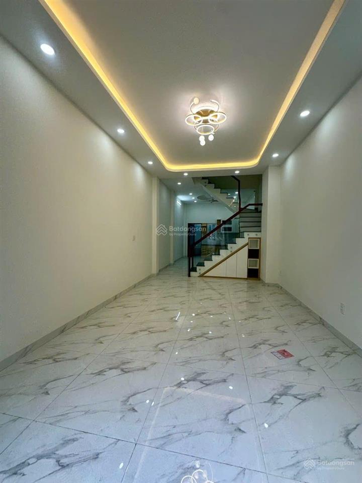 * bình tân. đường 16, 4 tầng, 54 m2, 4x14, đường 5 m, giá 7.x tỷ.