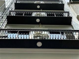 Bán tòa chung cư mini kim giang  7 tầng  dòng tiền cao  ô tô đỗ cửa