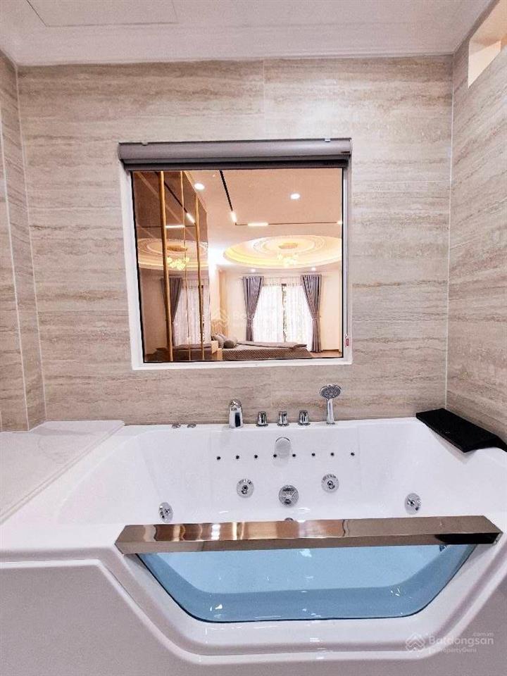 Bán nhà mặt phố đền lừ ii, 33,2 tỷ, 51m2, 7 tầng, 3pn + 5wc