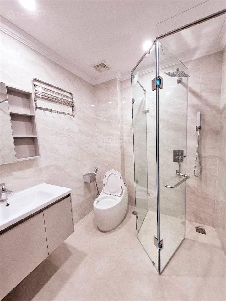 Bán nhà mặt phố đền lừ ii, 33,2 tỷ, 51m2, 7 tầng, 3pn + 5wc