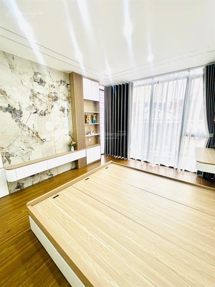 Bán gấp nhà mặt phố ở tân mai, 21,5 tỷ, 50m2, 4pn + 6wc + 6tầng