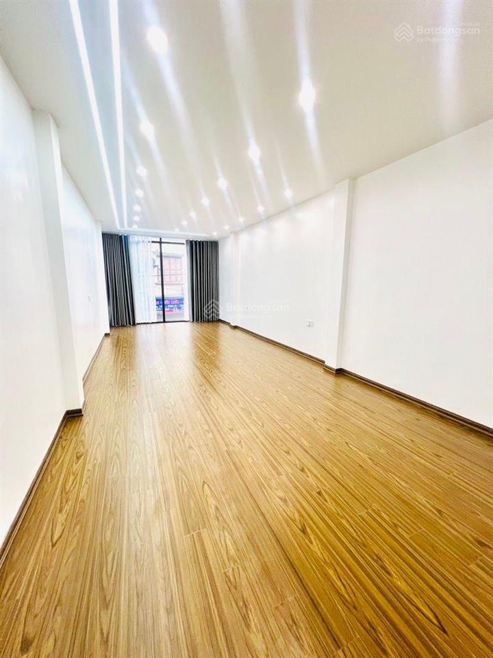Bán gấp nhà mặt phố ở tân mai, 21,5 tỷ, 50m2, 4pn + 6wc + 6tầng