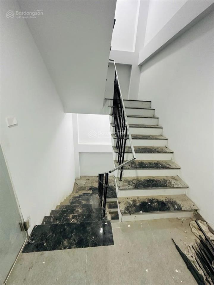 Bán nhà mặt phố xã đàn, 165 tỷ, 185 m2, chính chủ, giá ưu đãi