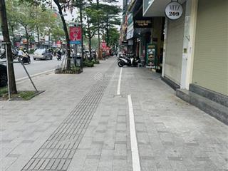Bán nhà mặt phố tại xã đàn, kim liên, đống đa, giá cực chất 210 tỷ, 147m2
