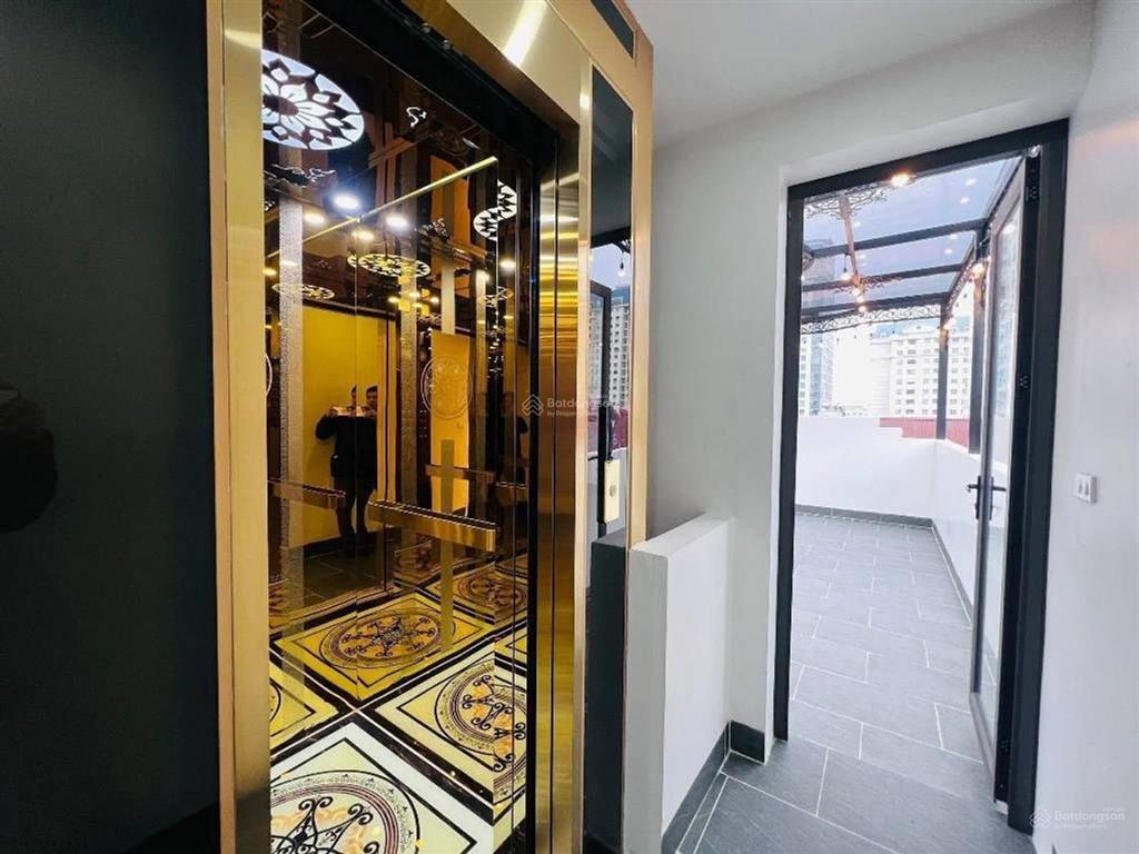 Bán nhà mặt phố tại hoàng quốc việt, 25,8 tỷ, 60m2, 6 tầng, thang máy