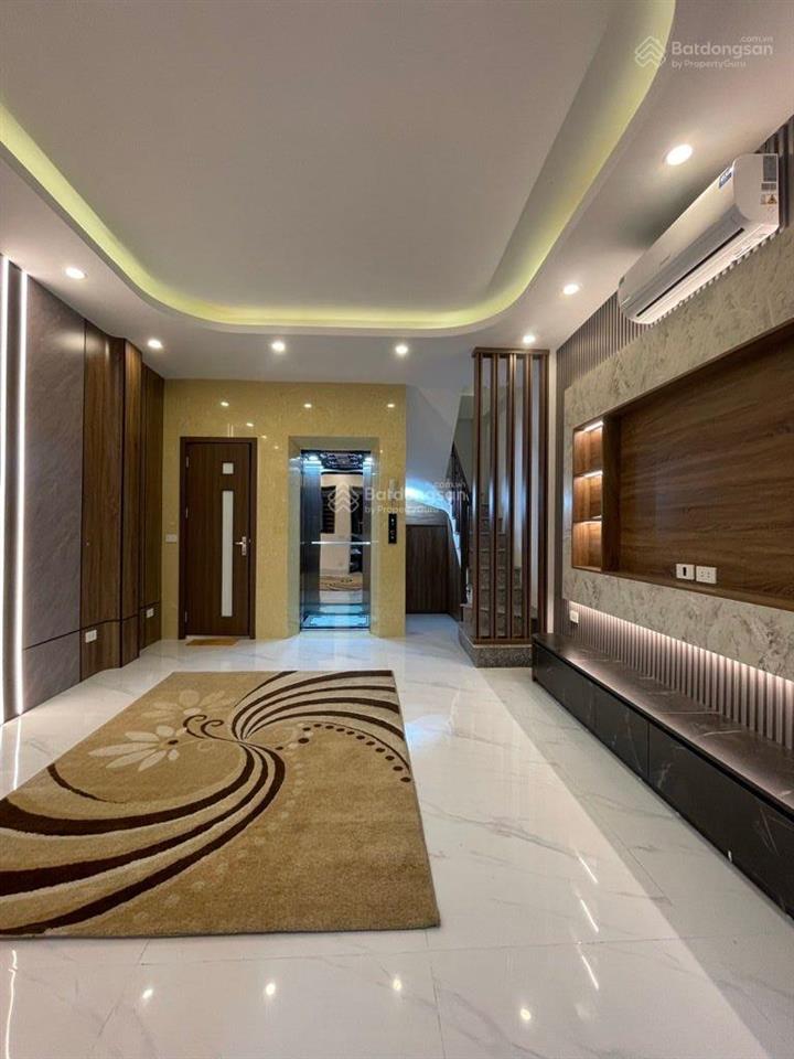Bán nhà riêng tại nguyễn đức cảnh, 12,2 tỷ, 31 m², 7 tầng, thang máy 3pn, 2wc