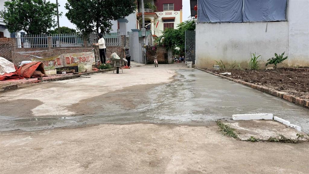 Tdp cẩm sơn 51m2 giá 1,5 tỷ đường thông 2 ô tô tránh nhau gần chợ trường