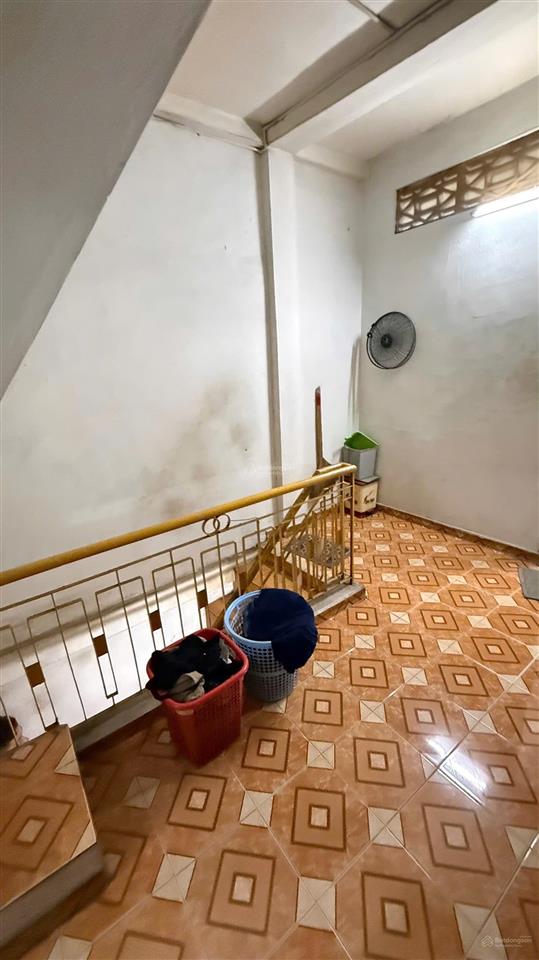 Chính chủ bán nhà mtkd lý nam đế , phường minh phụng (phường 7 cũ). nhà căn góc 4 tầng đúc btct.