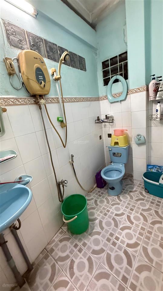 Chính chủ bán nhà mtkd lý nam đế , phường minh phụng (phường 7 cũ). nhà căn góc 4 tầng đúc btct.