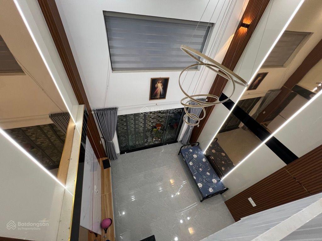 Nhà đẹp 4 tầng gần aeon mall tân phú hẻm 7m xe hơi tránh giá 6,8 tỷ