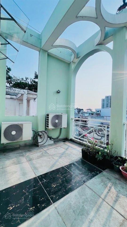 Mặt tiền 15m tân sơn nhì, tân phú, vừa ở vừa làm trung tâm dạy học, nhà 4 tầng giá hơn 11 tỷ