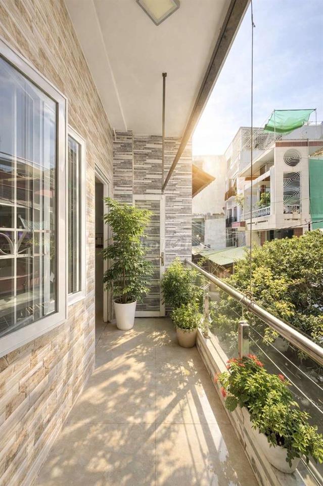 PHẠM VĂN HAI - 44M2 (4x11M) - HẺM 6M - 10P SÂN BAY TSN – 4 PN KHÉP KÍN