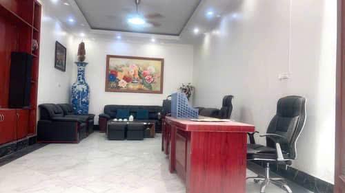 Bán nhà siêu đẹp tại long biên  131m2  mt 9m  thang máy  gara ô tô kinh doanh/văn phòng giá rẻ