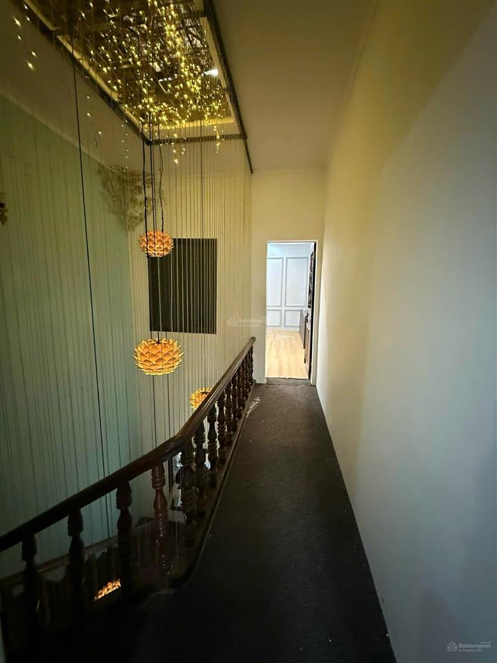 Cho thuê nhà mặt phố kinh doanh, văn phòng mặt đường trường chinh, đống đa, hn78m2x3t chỉ 28tr/th