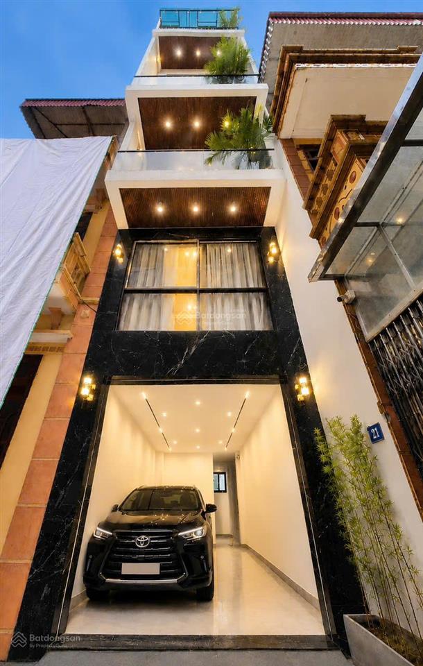 Chính chủ bán nhà hoa lâm  long biên  46m2  8 tầng thang máy  full nội thất đẹp  gara ô tô