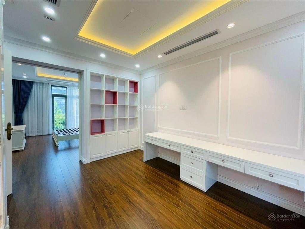 Chính chủ bán biệt thự liền kề nguyệt quế bên hồ 12,5ha vinhomes riverside harmony 90m2 chỉ 43 tỷ