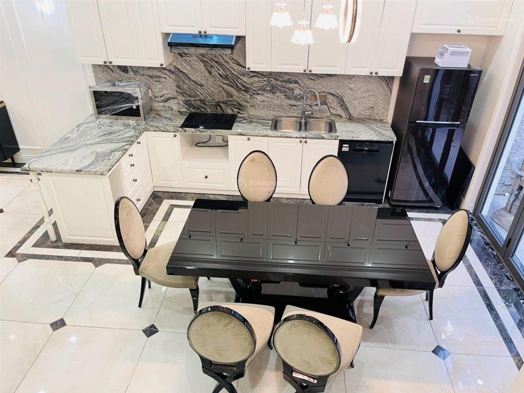 Chính chủ bán biệt thự liền kề nguyệt quế bên hồ 12,5ha vinhomes riverside harmony 90m2 chỉ 43 tỷ