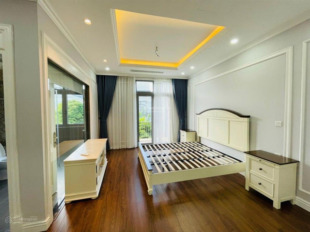 Chính chủ bán biệt thự liền kề nguyệt quế bên hồ 12,5ha vinhomes riverside harmony 90m2 chỉ 43 tỷ