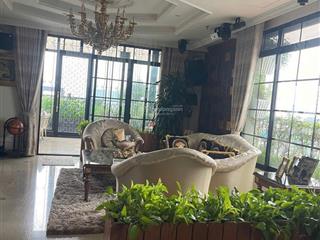 Bán tòa nhà 11 tầng mặt phố nguyễn văn cừ, long biên  dòng tiền khủng hơn 4 tỷ/năm  sổ lâu dài