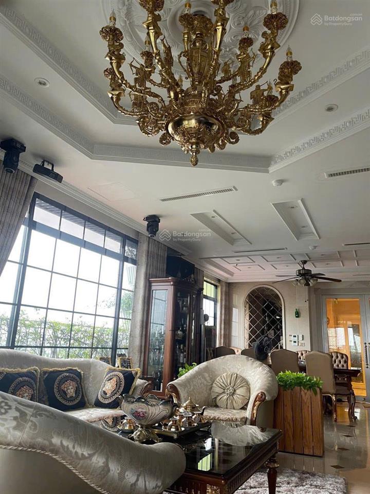 Bán tòa nhà 11 tầng mặt phố nguyễn văn cừ, long biên  dòng tiền khủng hơn 4 tỷ/năm  sổ lâu dài