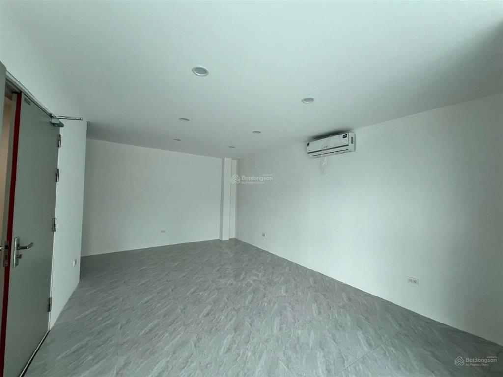 Cho thuê mặt bằng kinh doanh, sàn văn phòng tại quận ba đình  dt sàn 492m2  6 tầng  từ 15 triệu