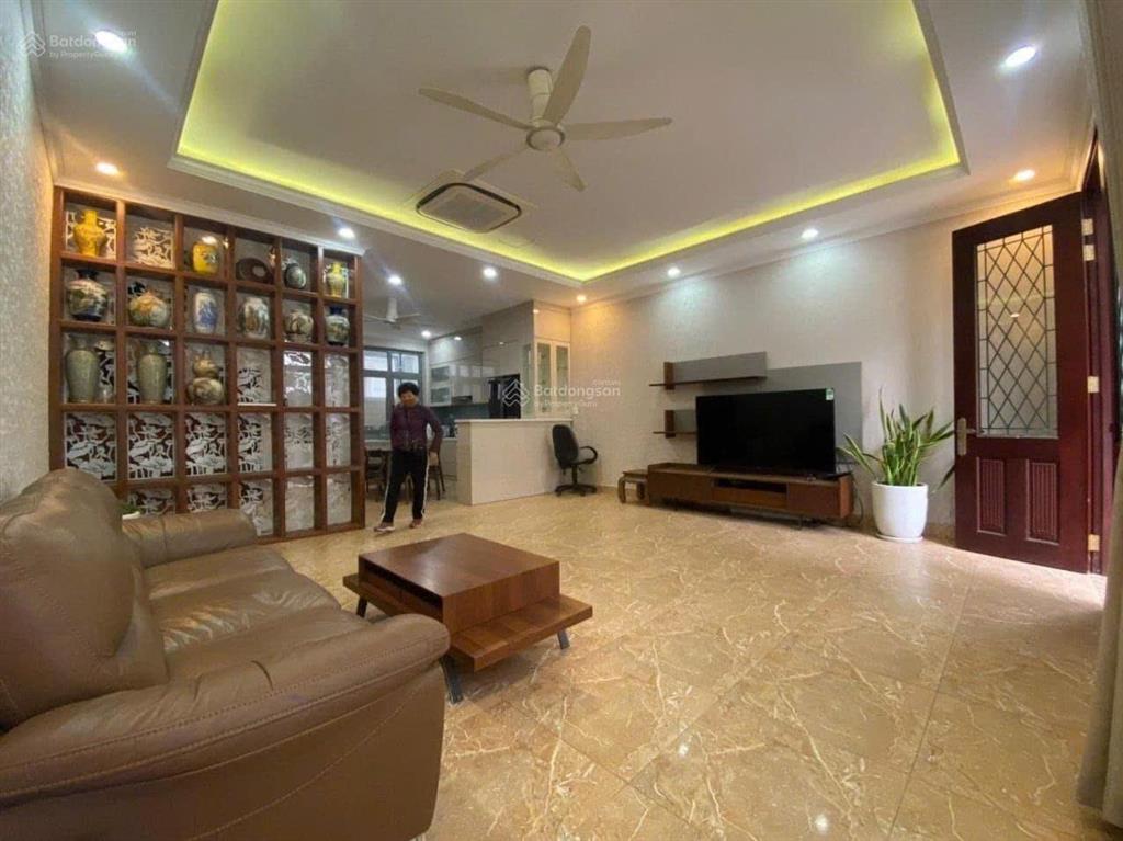 Giảm cực sâu 10 tỷ  cơ hội tốt sở hữu căn liền kề bên hồ 12.5ha vinhomes riverside với giá rẻ