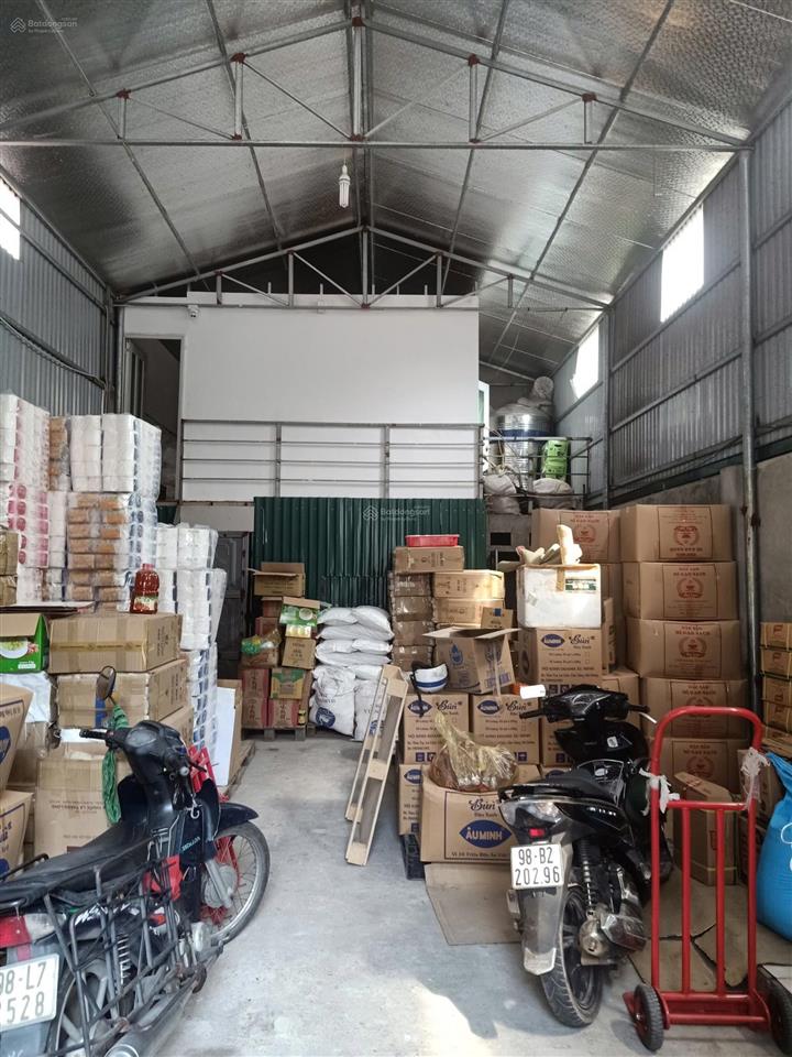 Chính chủ cho thuê nhà làm kho, văn phòng tại thạch bàn, long biên, hà nội.
