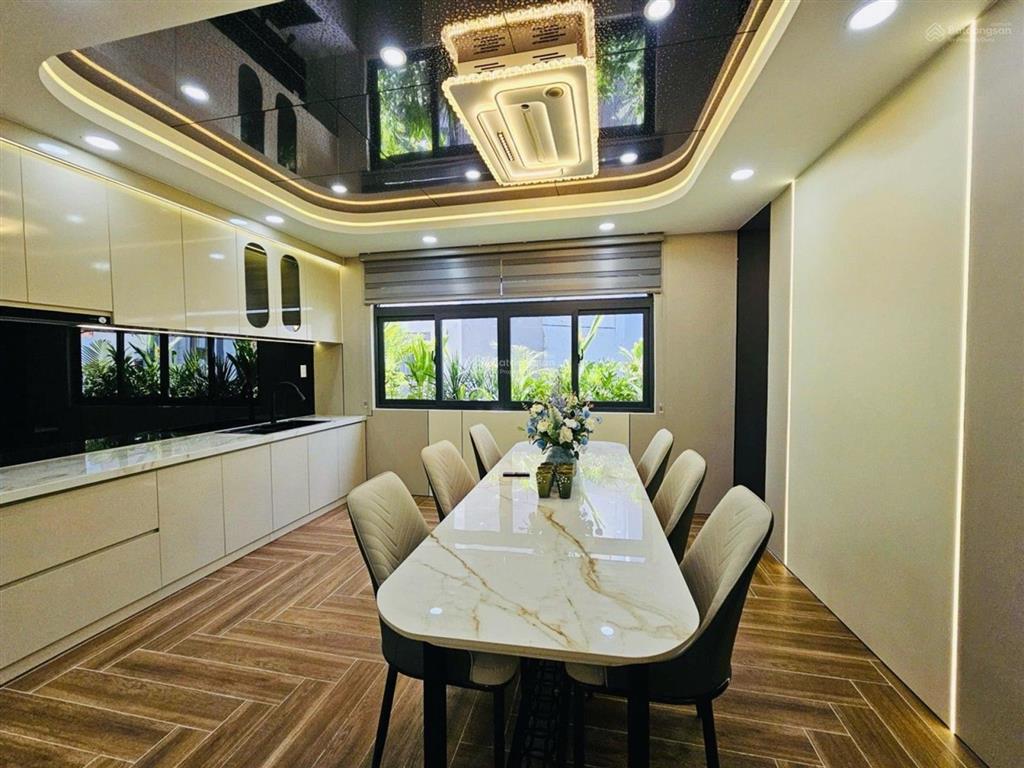 Bán nhà mới đẹp 5 tầng full nội thất cao cấp hẻm xe hơi phạm văn chiêu, gò vấp