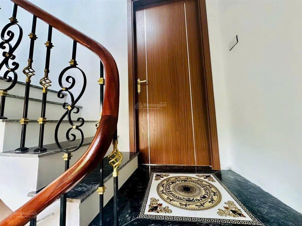 Nhà đẹp phụng châu, chương mỹ, 63m2 x 4 tầng, đường thông, ô tô, kinh doanh. giá nhỉnh 5 tỷ