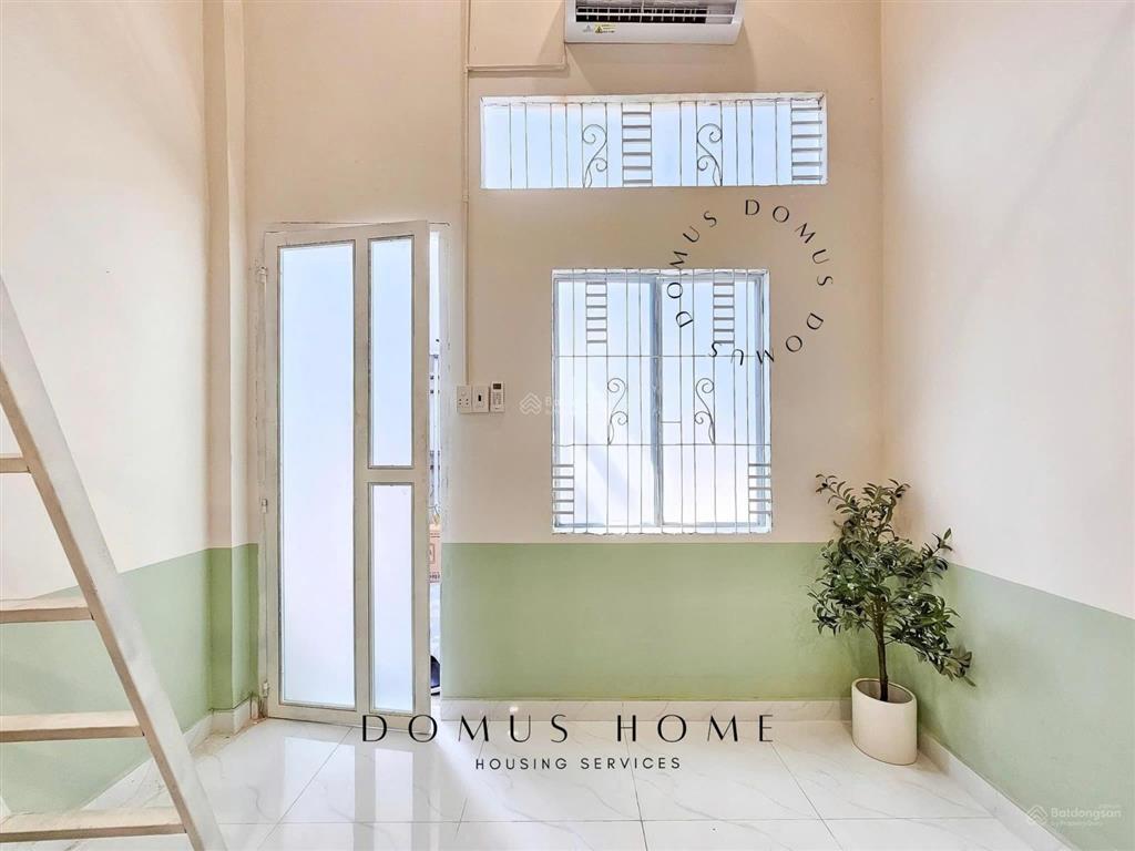 Cuối tháng trống phòng gác đẹp 35m2, giá 4,2 triệu ở bùi văn ba, tân thuận tây, q7, hcm
