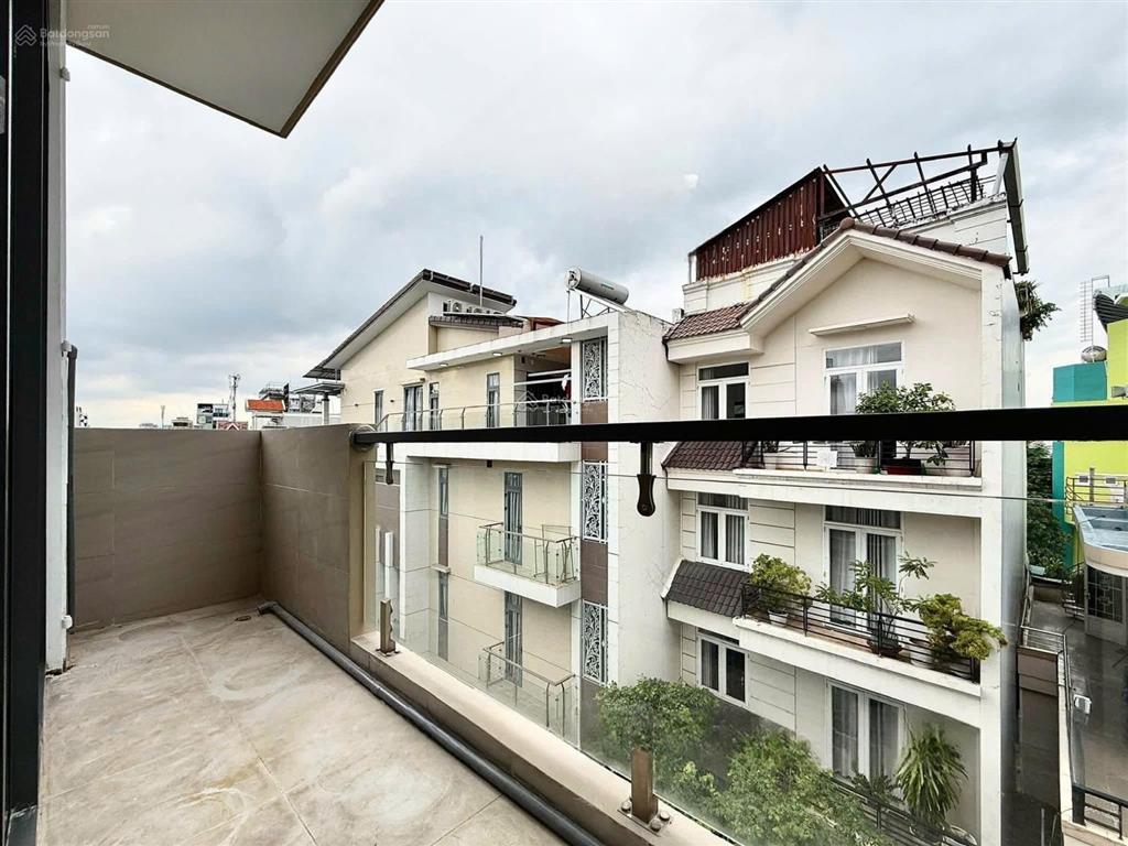 Cho thuê nhà trọ 40m2 giá ưu đãi 6 triệu tại huỳnh tấn phát, p. phú thuận, q7