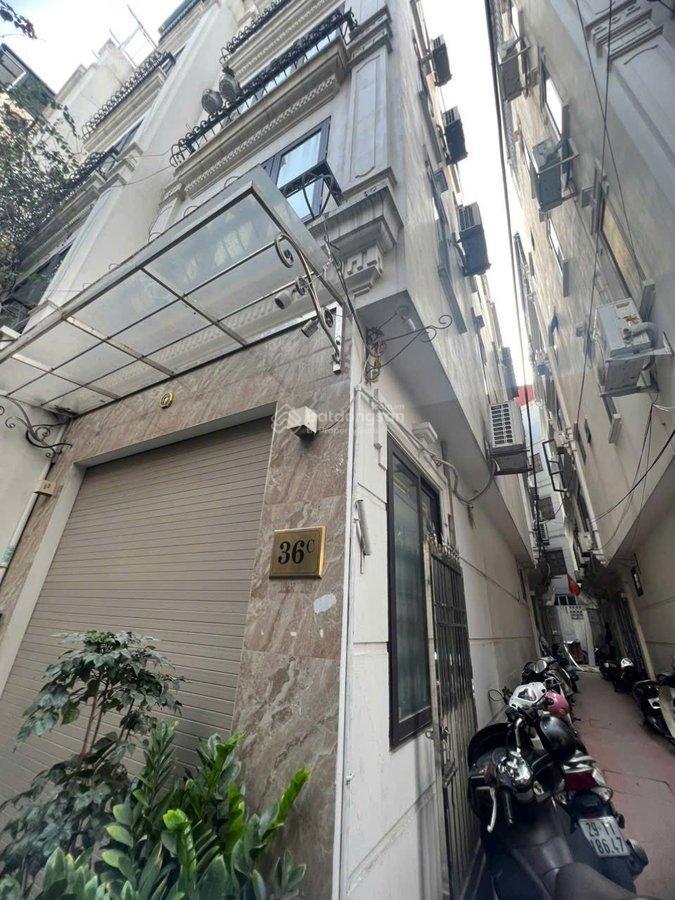 Siêu hiếm  nhà dân xây khu lõi bồ đề  thông hồng tiến 2 thoáng , gần bv tâm anh ,