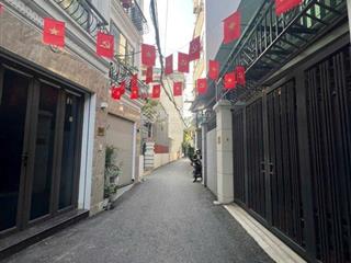 Siêu hiếm  nhà dân xây khu lõi bồ đề  thông hồng tiến 2 thoáng , gần bv tâm anh ,