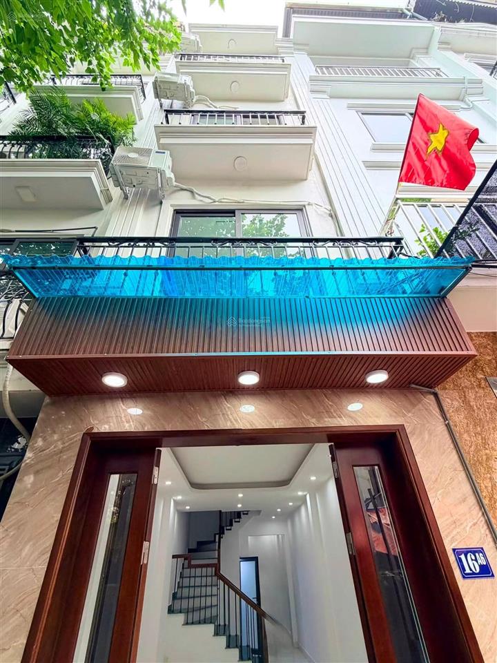Bán nhà riêng/ ngô gia tự  ô cách  việt hưng. vf3 đỗ cửa 20m ra mặt ngõ ô tô tránh đỗ ngày đêm