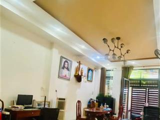 Bán gấp nhà hẻm ô tô đường phan huy ích quận tân bình, 51m2, 2 tầng, giá chỉ 5.76 tỷ