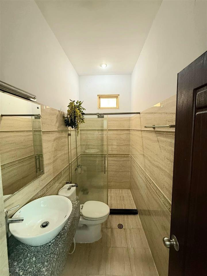 Bán nhà hẻm ô tô đường tân hương tân phú, 60m2, 5 tầng, giá 7.49 tỷ