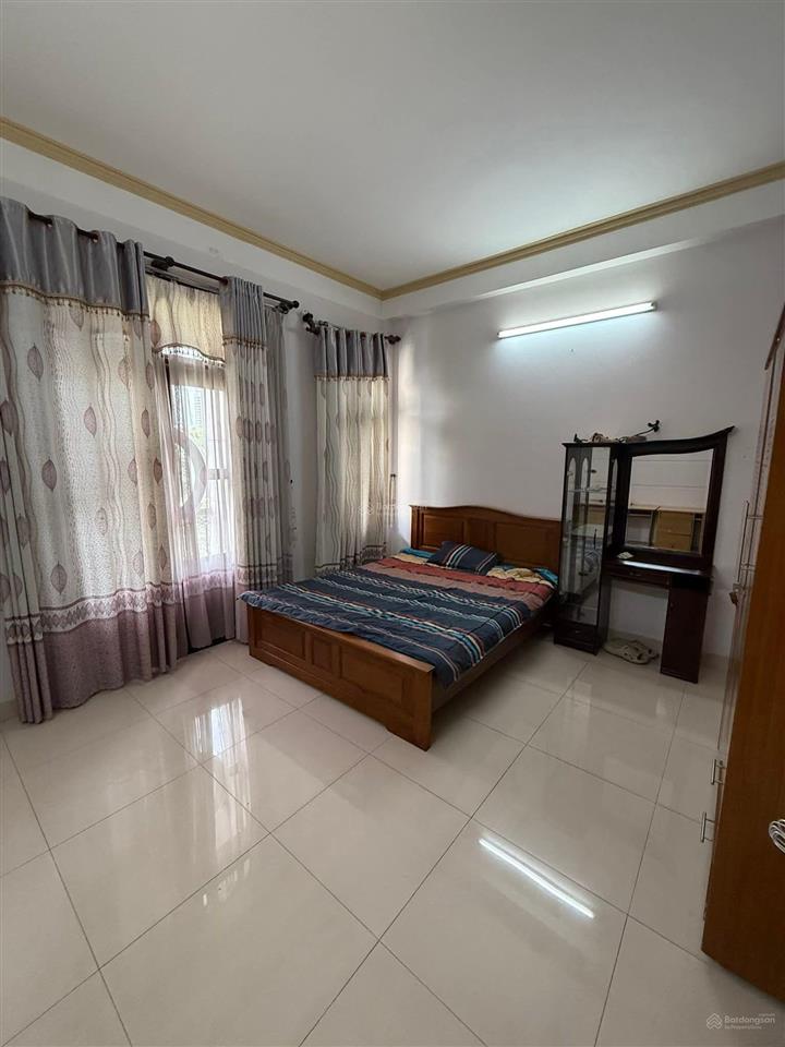 Bán nhà hẻm ô tô đường tân hương tân phú, 60m2, 5 tầng, giá 7.49 tỷ