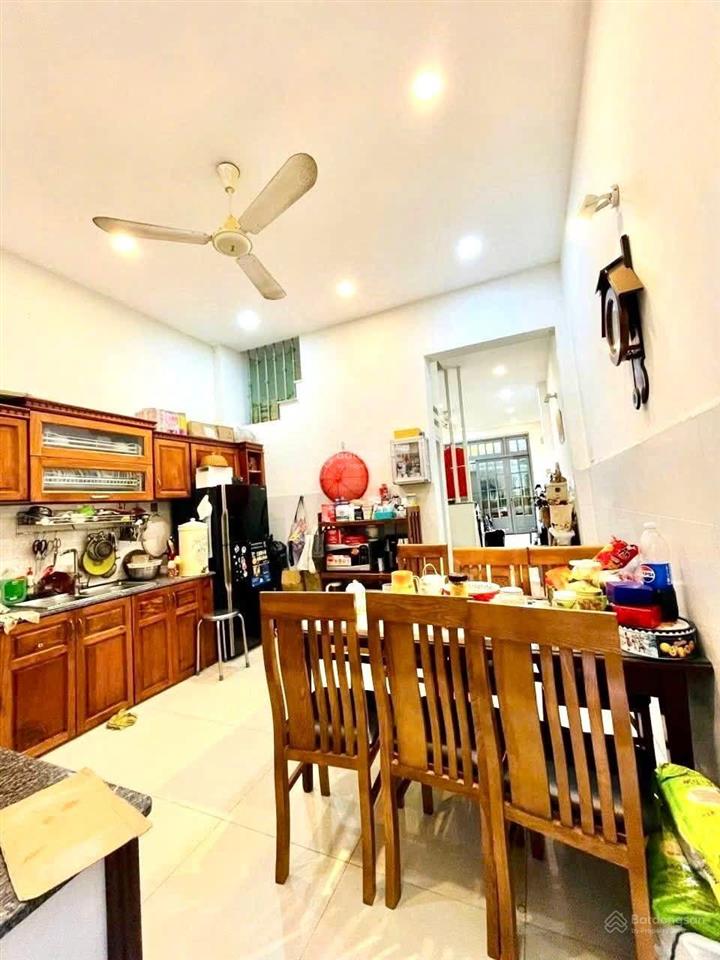 Chính chủ bán nhà hẻm ô tô tân sơn nhì, tân phú, 47.5m2, 2 tầng, giá 5.58 tỷ