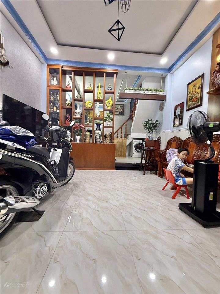 Chính chủ bán nhà phạm văn bạch, 36.5m2, 2 tầng, giá chỉ 3.59 tỷ
