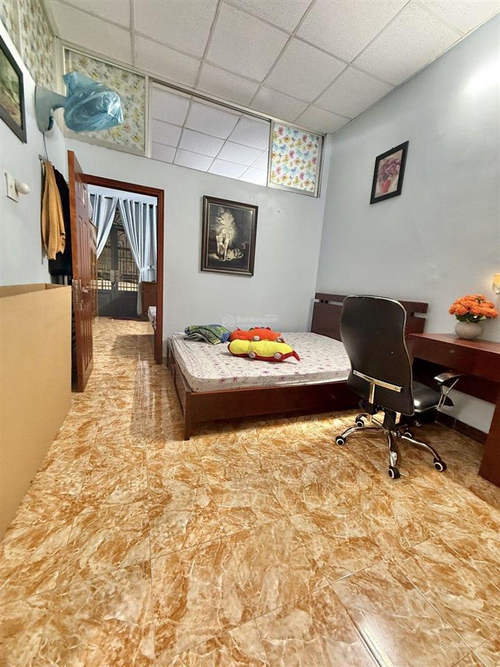 Chính chủ bán nhà phạm văn bạch, 36.5m2, 2 tầng, giá chỉ 3.59 tỷ