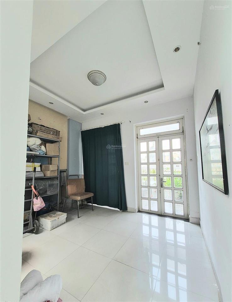 Bán nhà hẻm ô tô tân sơn nhì, tân phú, 65m2, 3 tầng, giá 8.49 tỷ.