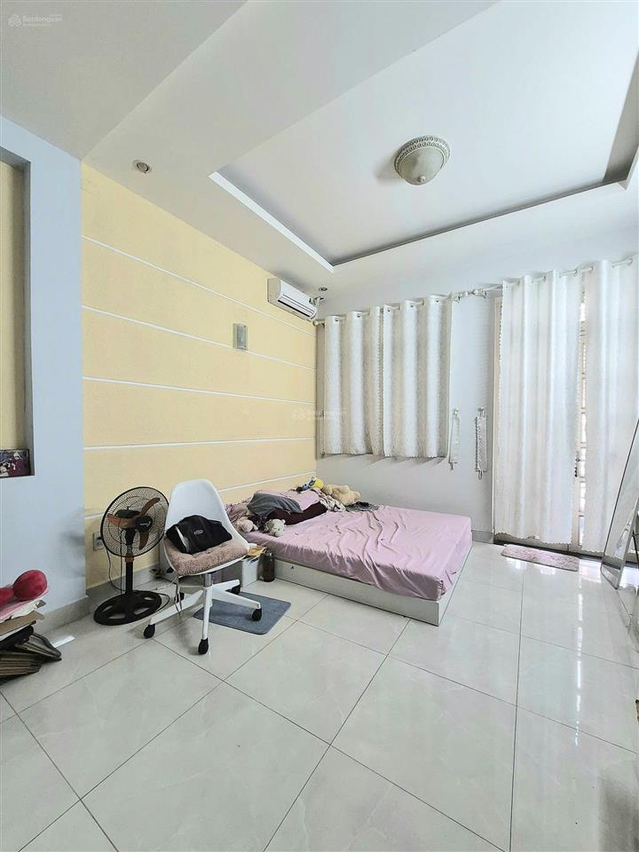 Bán nhà hẻm ô tô tân sơn nhì, tân phú, 65m2, 3 tầng, giá 8.49 tỷ.