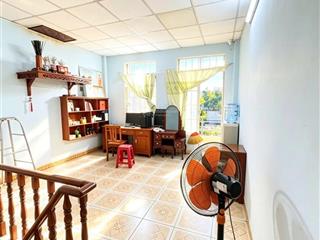 Bán nhà đường tân sơn nhì, tân phú, 41m2, 2 tầng, giá chỉ 3.89 tỷ.